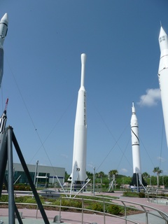 Space Center 05-08-004-t.jpg